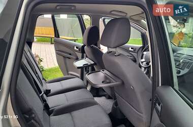 Минивэн Ford Focus C-Max 2006 в 