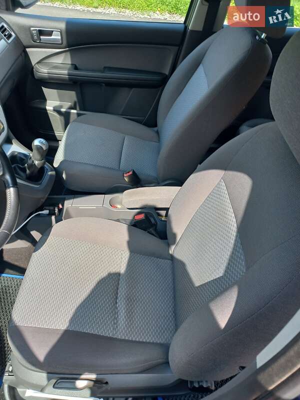 Мінівен Ford Focus C-Max 2007 в Софіївській Борщагівці