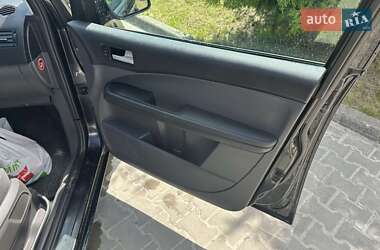 Минивэн Ford Focus C-Max 2003 в 