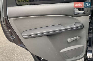 Мінівен Ford Focus C-Max 2006 в 