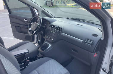 Мінівен Ford Focus C-Max 2004 в 