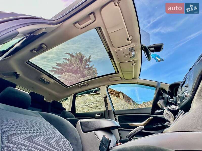 Мінівен Ford Focus C-Max 2008 в Кам'янець-Подільському