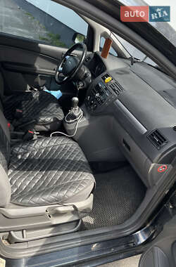 Минивэн Ford Focus C-Max 2005 в 