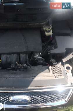 Минивэн Ford Focus C-Max 2006 в 