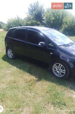 Минивэн Ford Focus C-Max 2006 в 