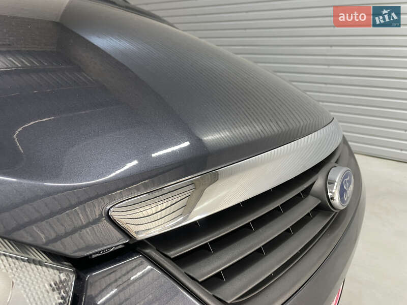 Минивэн Ford Focus C-Max 2010 в Стрые