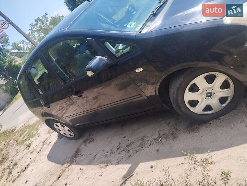Мінівен Ford Focus C-Max 2004 в Харкові