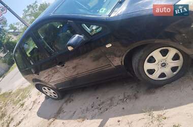 Минивэн Ford Focus C-Max 2004 в 
