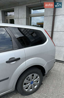 Мінівен Ford Focus C-Max 2005 в 