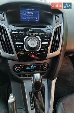 Універсал Ford Focus C-Max 2013 в 
