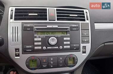 Минивэн Ford Focus C-Max 2006 в 