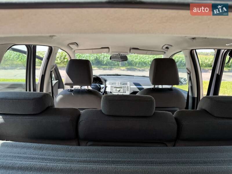 Мінівен Ford Focus C-Max 2006 в Володимирі