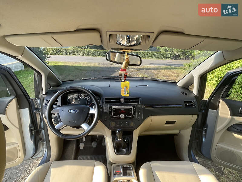 Минивэн Ford Focus C-Max 2004 в 