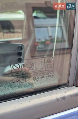 Мінівен Ford Focus C-Max 2005 в 