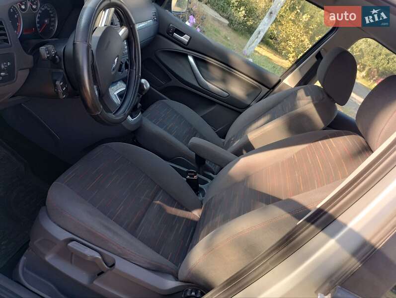 Мінівен Ford Focus C-Max 2007 в Конотопі