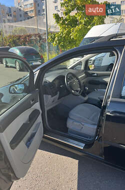 Мінівен Ford Focus C-Max 2006 в 