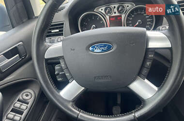 Мінівен Ford Focus C-Max 2008 в  фото 31 Мінівен Ford Focus C-Max 2008 в