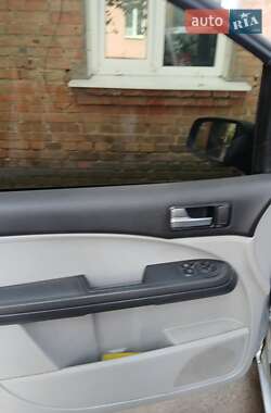 Мінівен Ford Focus C-Max 2004 в 