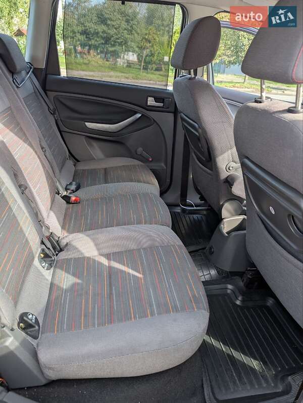 Минивэн Ford Focus C-Max 2008 в Луцке