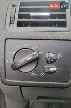 Мінівен Ford Focus C-Max 2004 в 