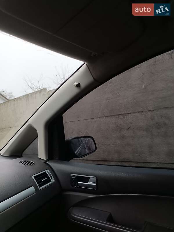 Мінівен Ford Focus C-Max 2007 в Пирятині