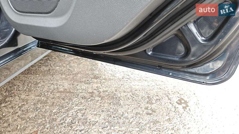 Мінівен Ford Focus C-Max 2006 в Кривому Розі фото 15 Мінівен Ford Focus C-Max 2006 в Кривому Розі