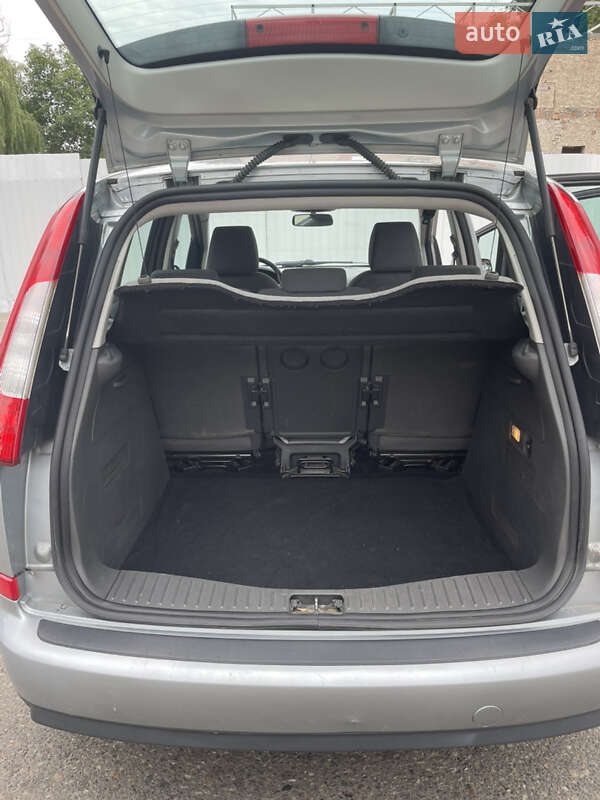 Минивэн Ford Focus C-Max 2005 в Александрие