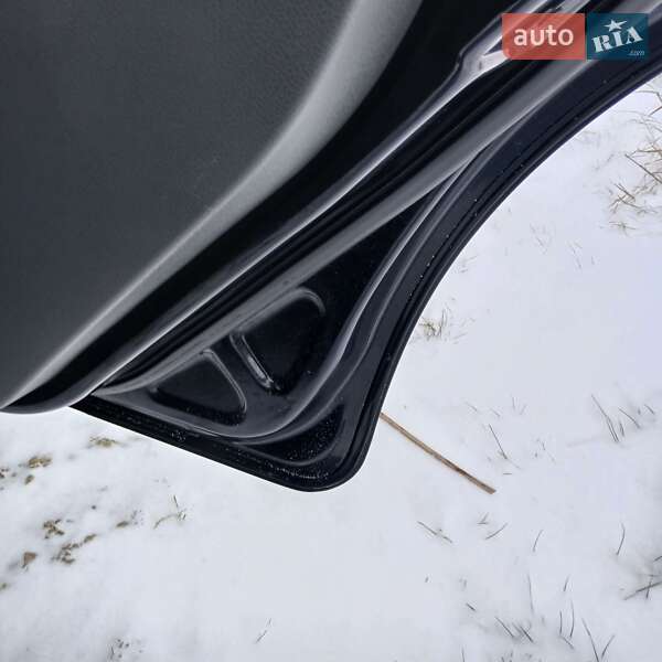 Минивэн Ford Focus C-Max 2007 в Самборе