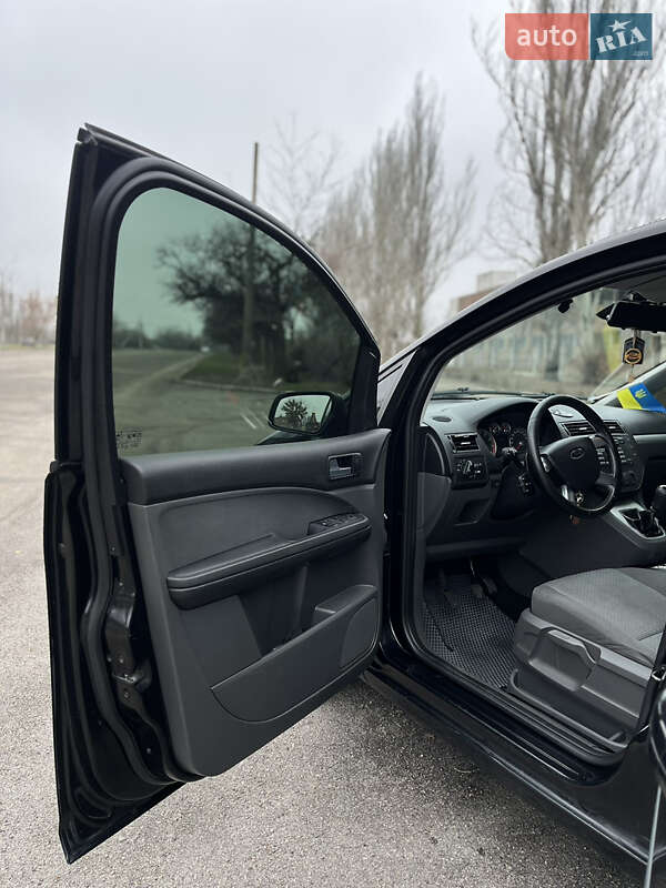 Минивэн Ford Focus C-Max 2005 в Никополе