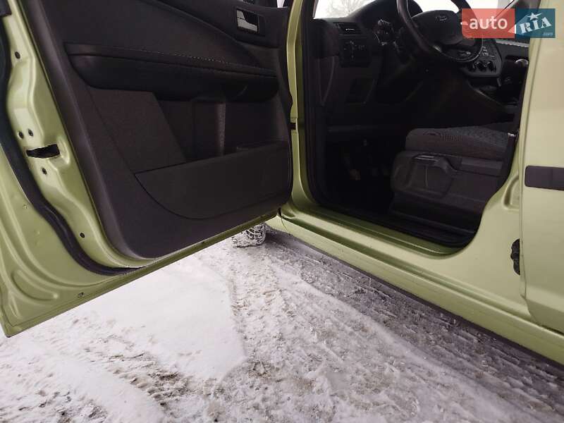 Минивэн Ford Focus C-Max 2006 в Хмельницком