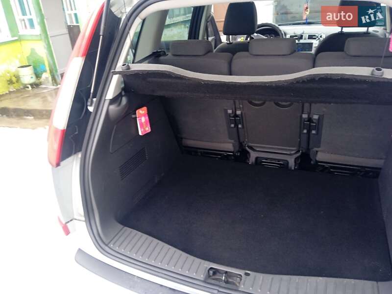 Минивэн Ford Focus C-Max 2007 в Сутисках