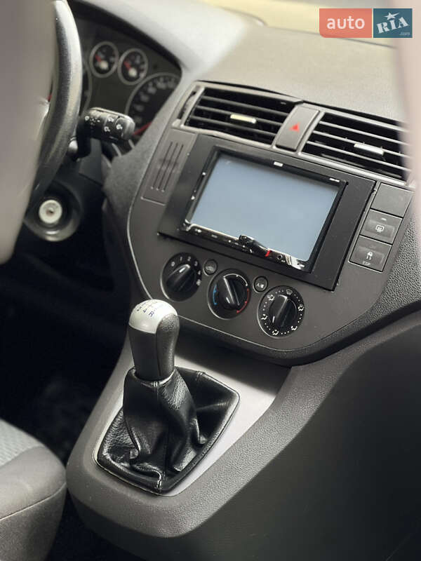 Минивэн Ford Focus C-Max 2004 в Жовкве