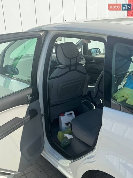Мінівен Ford Focus C-Max 2005 в Житомирі
