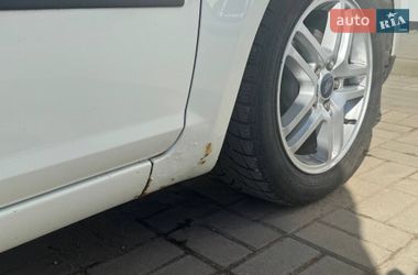 Мінівен Ford Focus C-Max 2005 в Житомирі