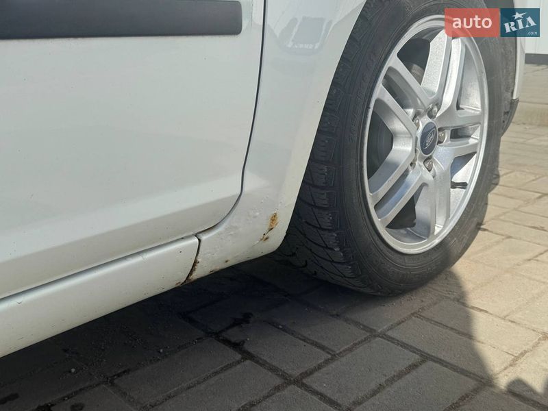 Мінівен Ford Focus C-Max 2005 в Житомирі