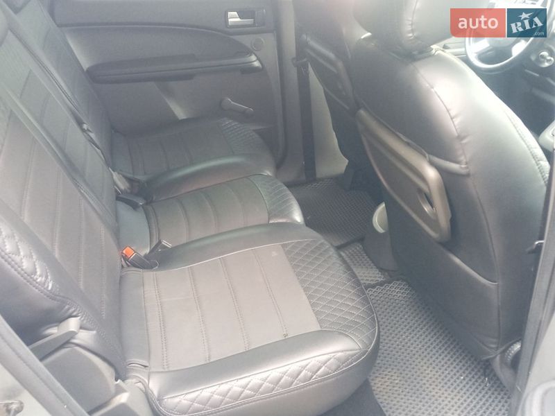 Минивэн Ford Focus C-Max 2004 в Черновцах