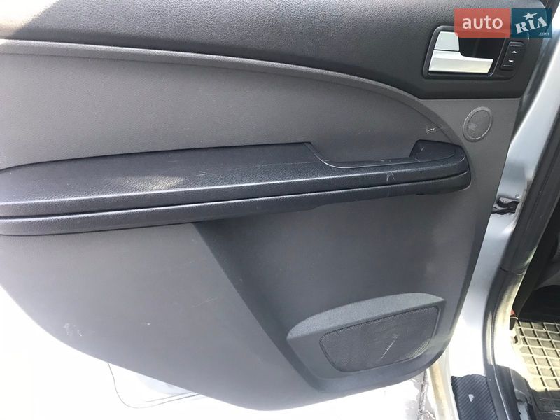 Минивэн Ford Focus C-Max 2005 в Хмельницком