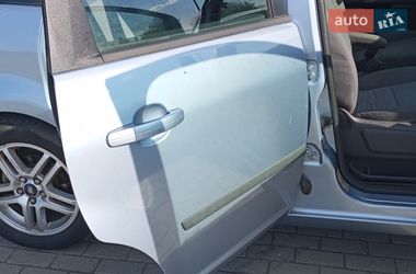 Минивэн Ford Focus C-Max 2003 в Нововолынске