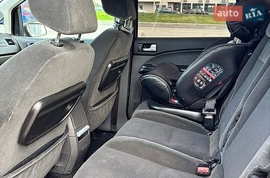 Минивэн Ford Focus C-Max 2006 в Киеве
