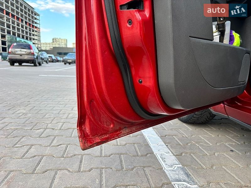 Минивэн Ford Focus C-Max 2006 в Киеве