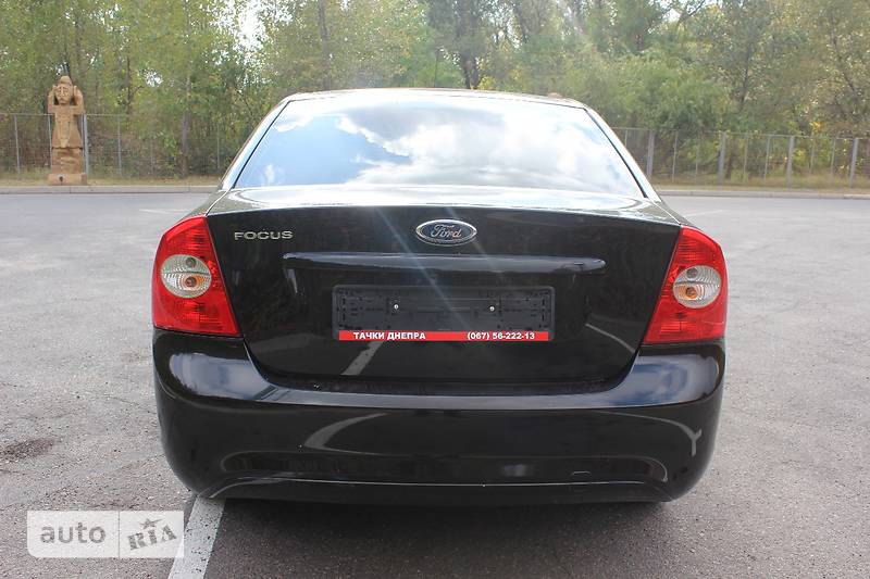 Седан Ford Focus 2010 в Днепре