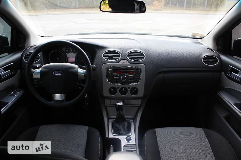 Седан Ford Focus 2010 в Днепре