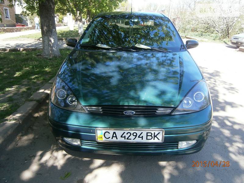 Седан Ford Focus 1999 в 