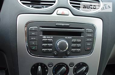 Седан Ford Focus 2012 в 