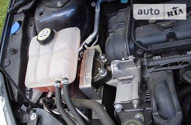 Седан Ford Focus 2012 в 