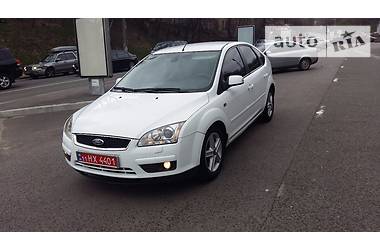 Хэтчбек Ford Focus 2007 в 