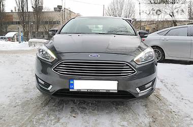 Седан Ford Focus 2015 в Киеве