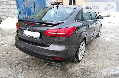 Седан Ford Focus 2015 в Киеве