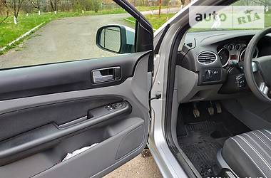 Универсал Ford Focus 2010 в 