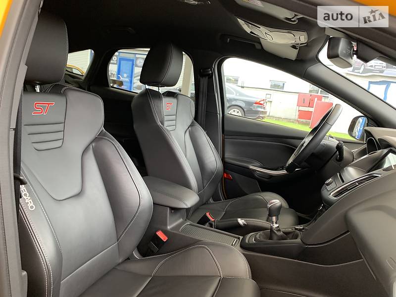 Хетчбек Ford Focus 2017 в Києві